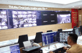 AI cameras support Hanoi traffic police to maintain traffic flow on the days leading up to Tet