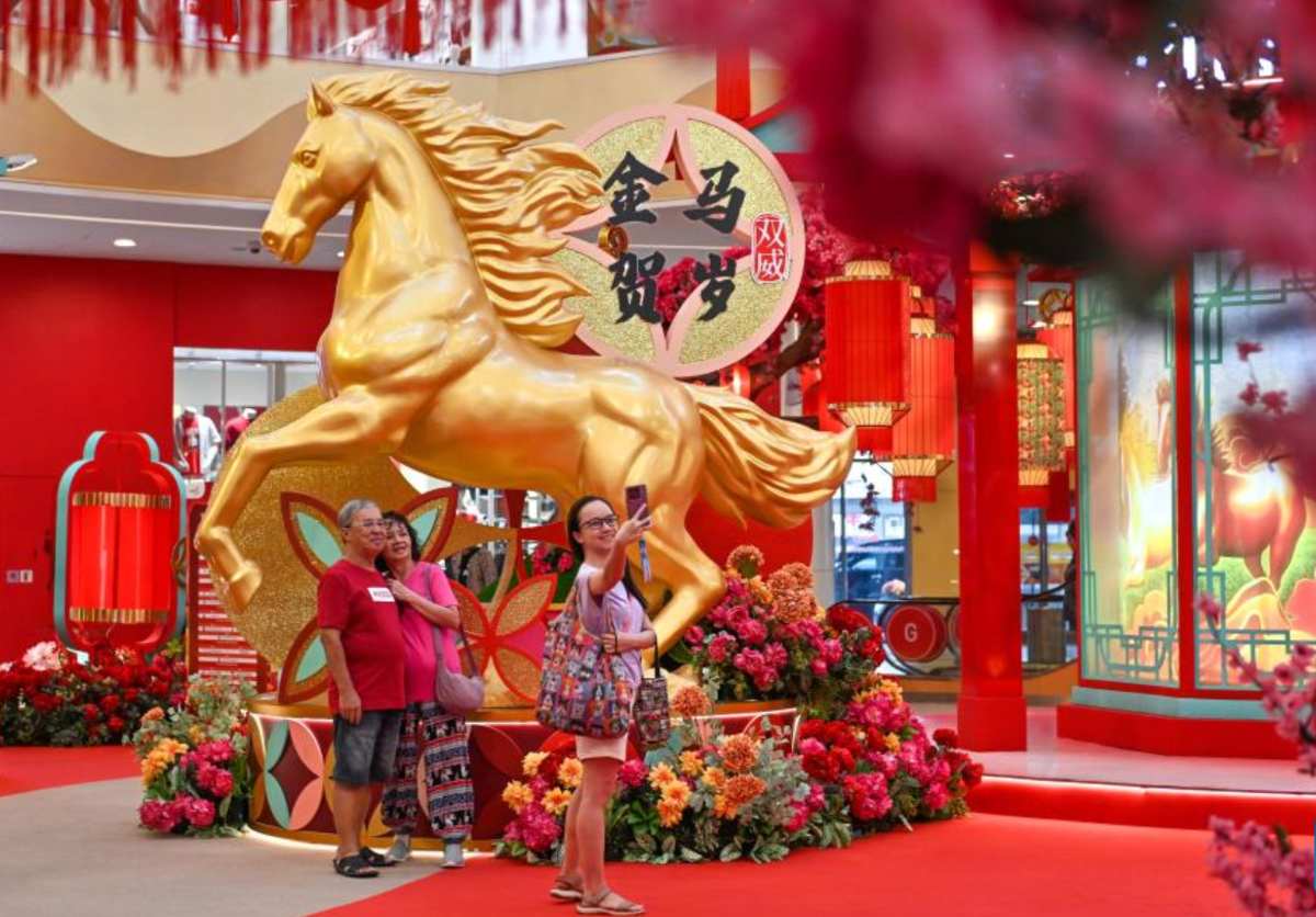 Binh Ngo 2026 is a year of "double fire", predicted to be associated with strong fluctuations. Photo: Xinhua