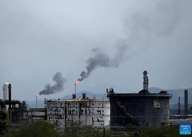 The US Treasury Department officially announced the export license for oil and gas technology and equipment to Venezuela. Photo: Xinhua