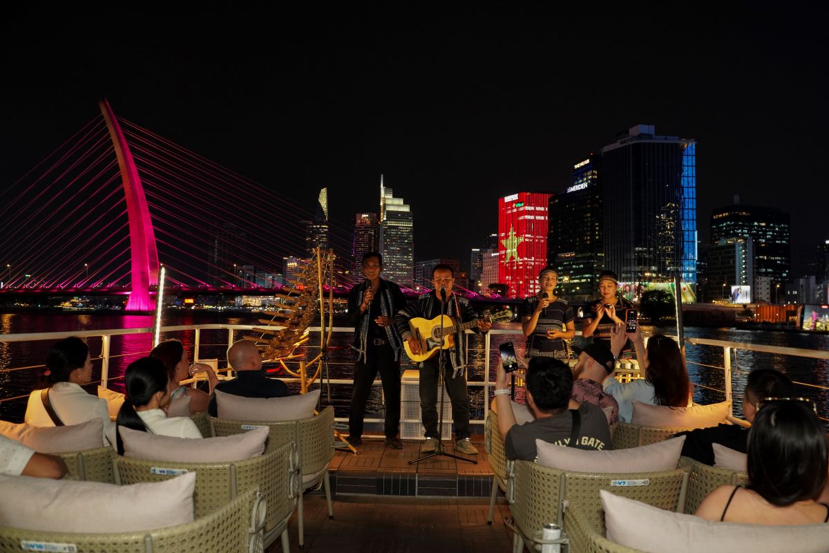 Sản phẩm trải nghiệm du lịch đường thủy Hành trình di sản ghi nhận tín hiệu tích cực từ du khách. Ảnh: Đơn vị cung cấp