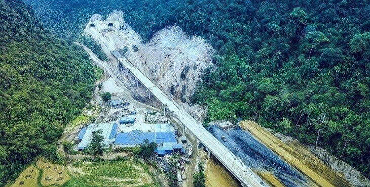 The Dong Dang - Tra Linh expressway project is being requested to accelerate progress. Photo: Tan Van