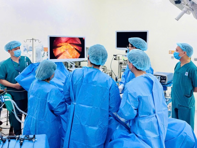 Stomach cancer patients are operated on in time. Photo: BVCC