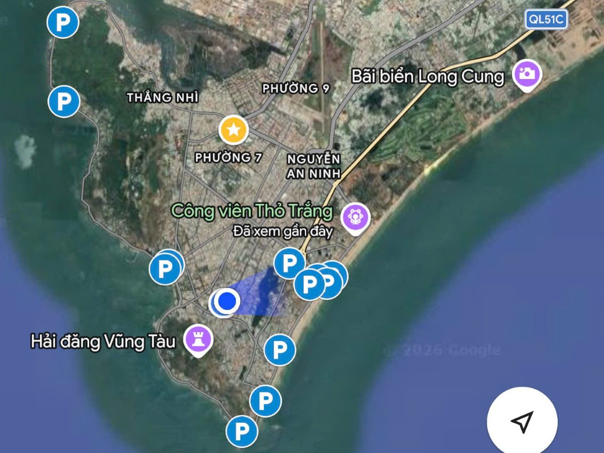 Parking lots are arranged in Vung Tau ward to serve tourists during the Lunar New Year 2026. Photo: UBVT
