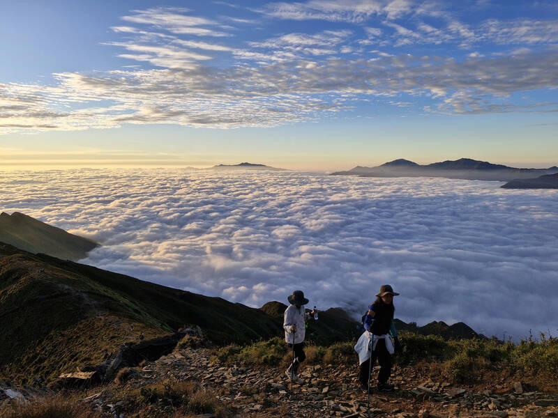 The Northern region owns many famous mountain climbing spots and trekking routes, converging majestic natural landscapes. Photo: Thu Giang