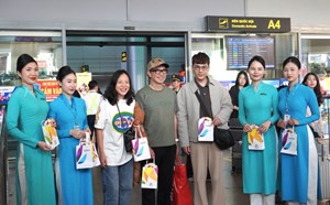 Da Nang diversifies activities to welcome international visitors during the Binh Ngo Tet holiday