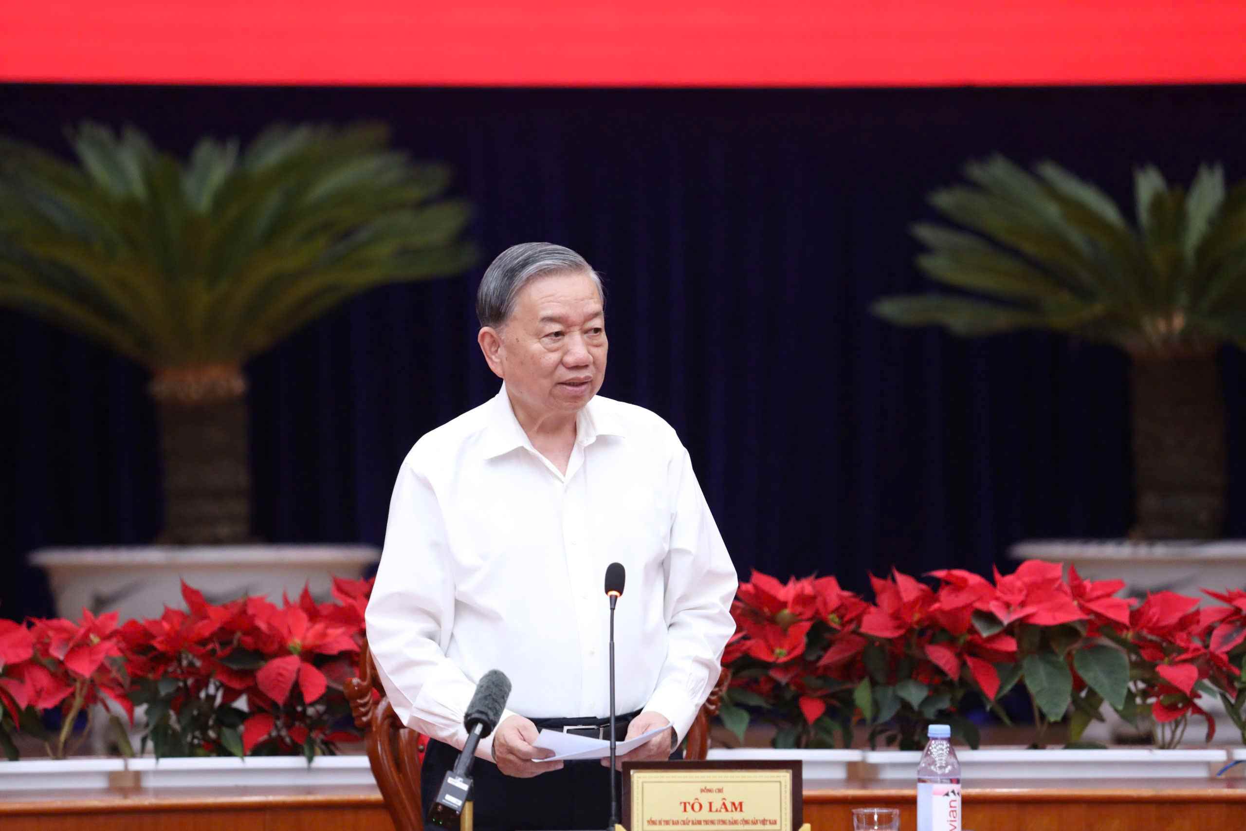 General Secretary To Lam expects Dak Lak province to develop rapidly and sustainably in the coming time. Photo: Bao Trung