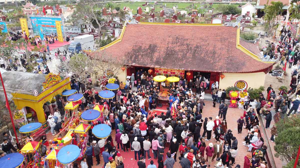 Lễ hội Tiên Công. Ảnh: Đoàn Hưng