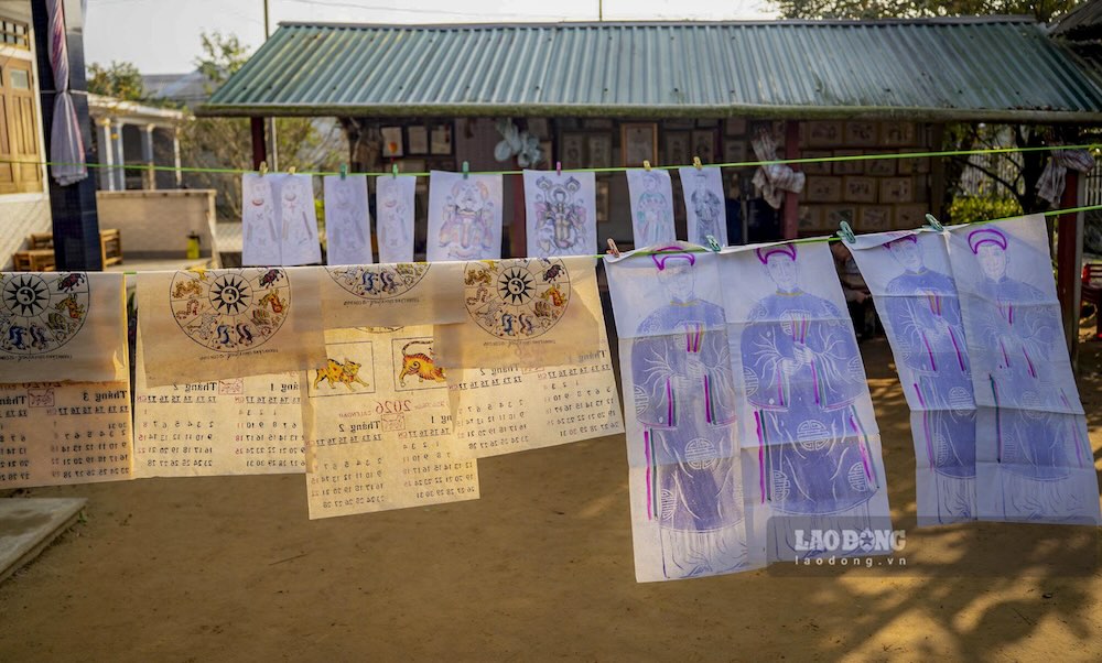 Giữa nhịp sống hiện đại, làng Sình vẫn lặng lẽ giữ nghề, giữ tranh, giữ một phần hồn Tết và tín ngưỡng Huế còn nguyên vẹn theo thời gian.  