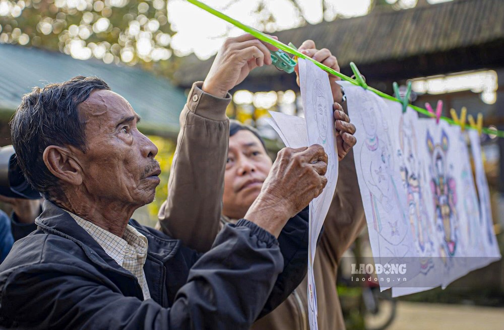 Theo nghệ nhân Kỳ Hữu Phước, tranh Sình không chỉ là sản phẩm thủ công mà còn là “lời cầu chúc bình an” của người dân gửi đến thần linh và tổ tiên mỗi dịp Tết. “Treo tranh để cầu cho người yên, nhà thuận, làm ăn hanh thông. Hết lễ thì hóa tranh, coi như gửi ước nguyện đi”, ông chia sẻ.