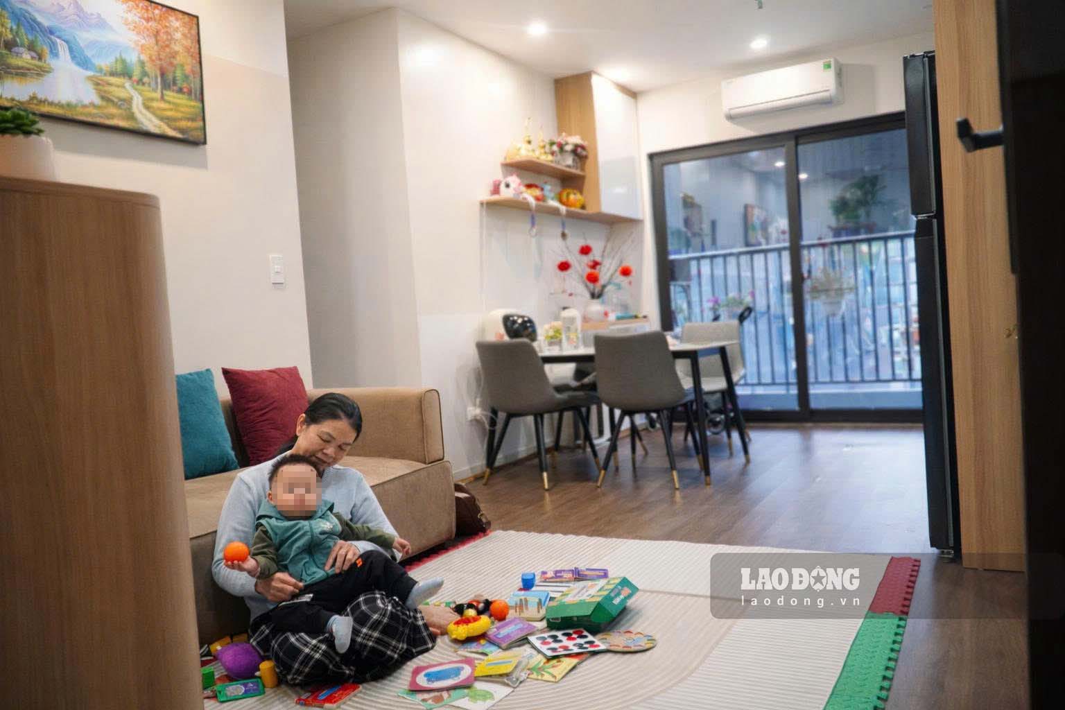 Một góc phòng khách căn hộ của gia đình chị Hà. Ảnh: PV