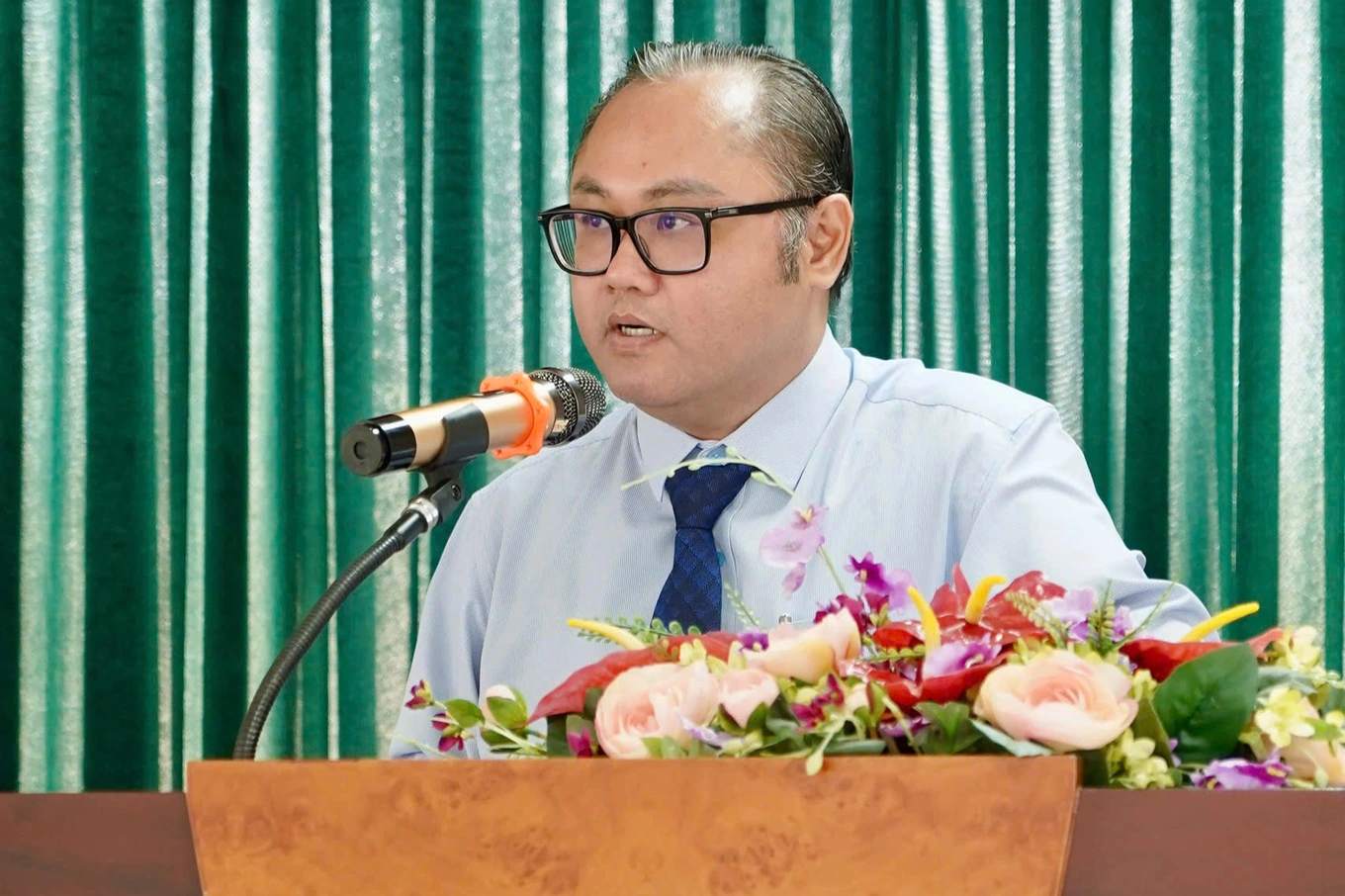 Theo ThS Nguyễn Tuấn Anh cho rằng, trưởng thôn, tổ trưởng tổ dân phố là hạt nhân của chính quyền cơ sở. Ảnh: Nhân vật cung cấp