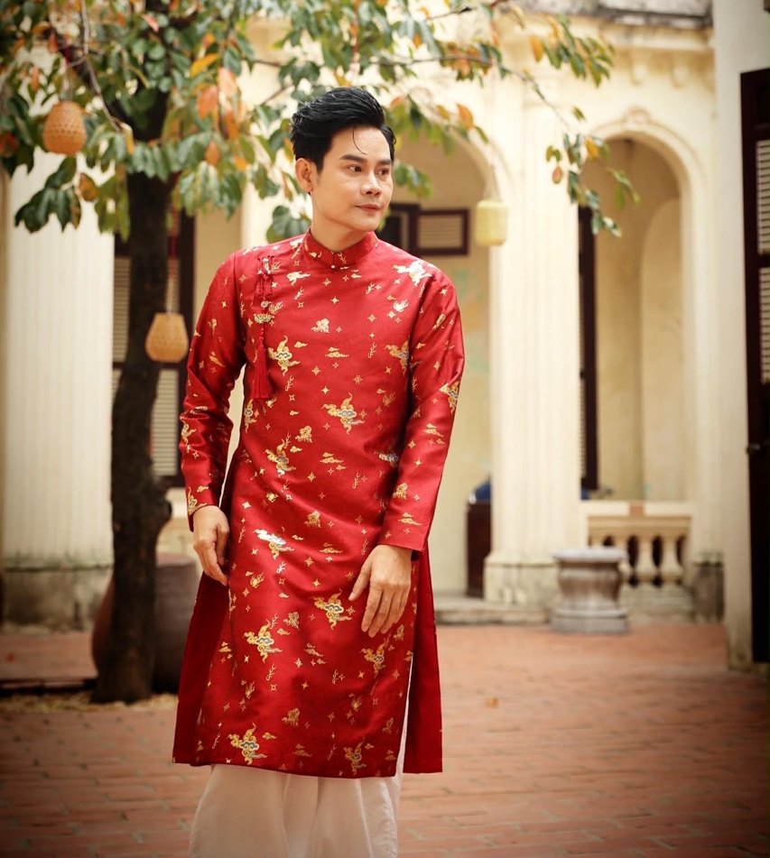 Với phiên bản mới, nam MC chủ động mở rộng không gian tương tác sang nền tảng số, giúp khán giả tiếp cận thông tin nhanh chóng và linh hoạt hơn. 