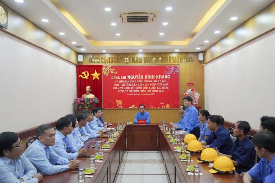 Quang cảnh buổi làm việc. Ảnh: Vinachem