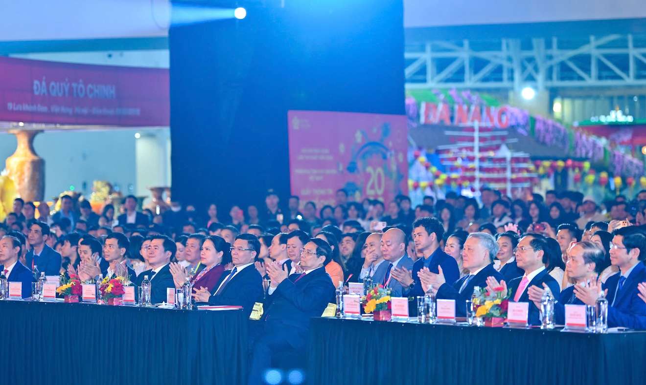 Lãnh đạo Đảng, Nhà nước tham dự Lễ Bế. Ảnh: Thạch Lam