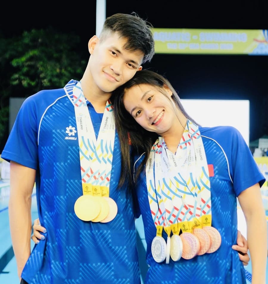 Two swimmers Thanh Bao and My Tien together after competing at SEA Games 33. Photo: My Tien