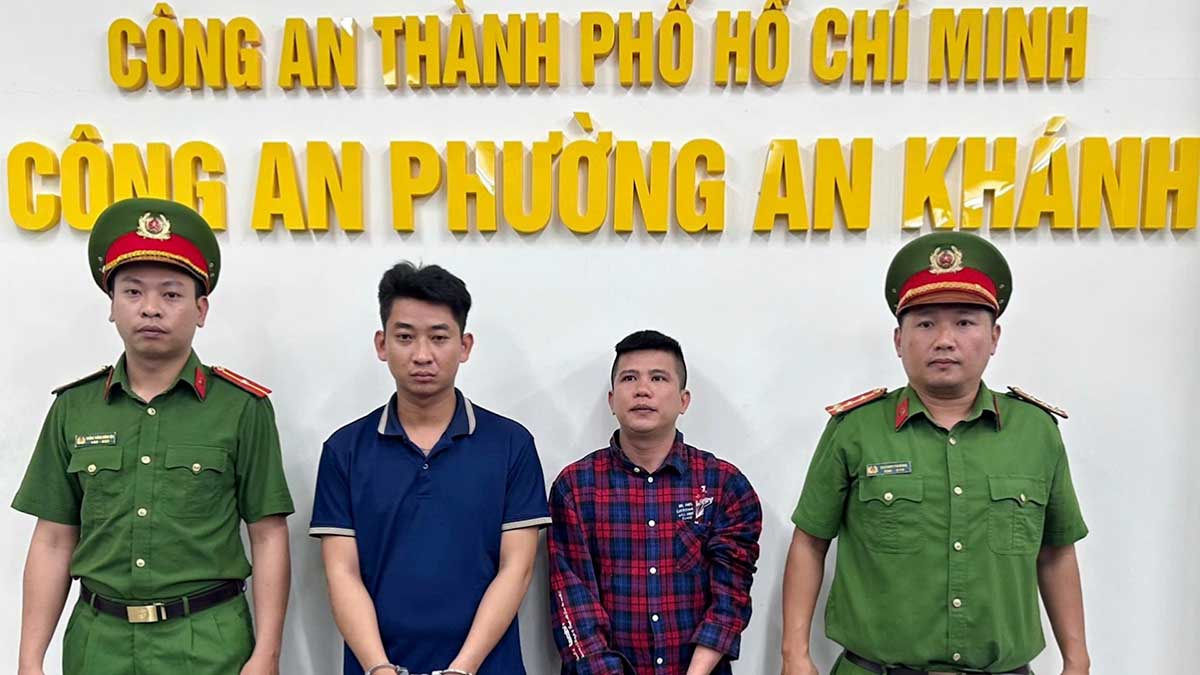 Arrest 2 subjects using homemade electric guns to steal dogs, sell them for spending money. Photo: Police provided