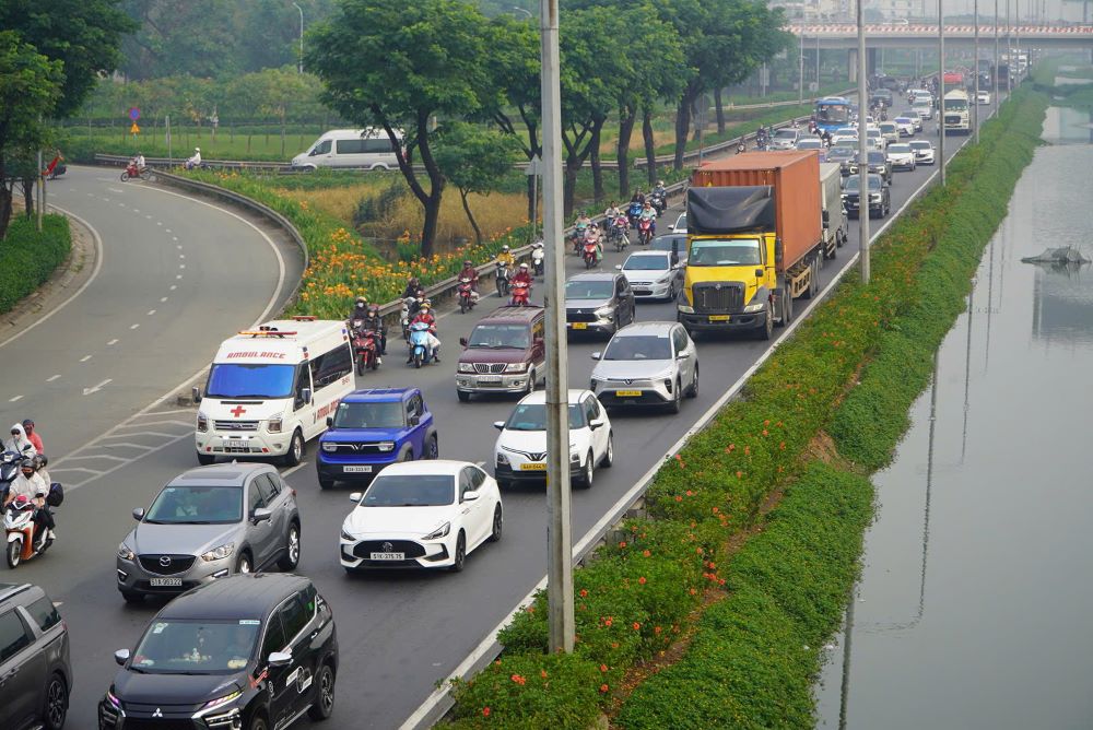 Southern weather sunny days. Photo: Nguyen Chan