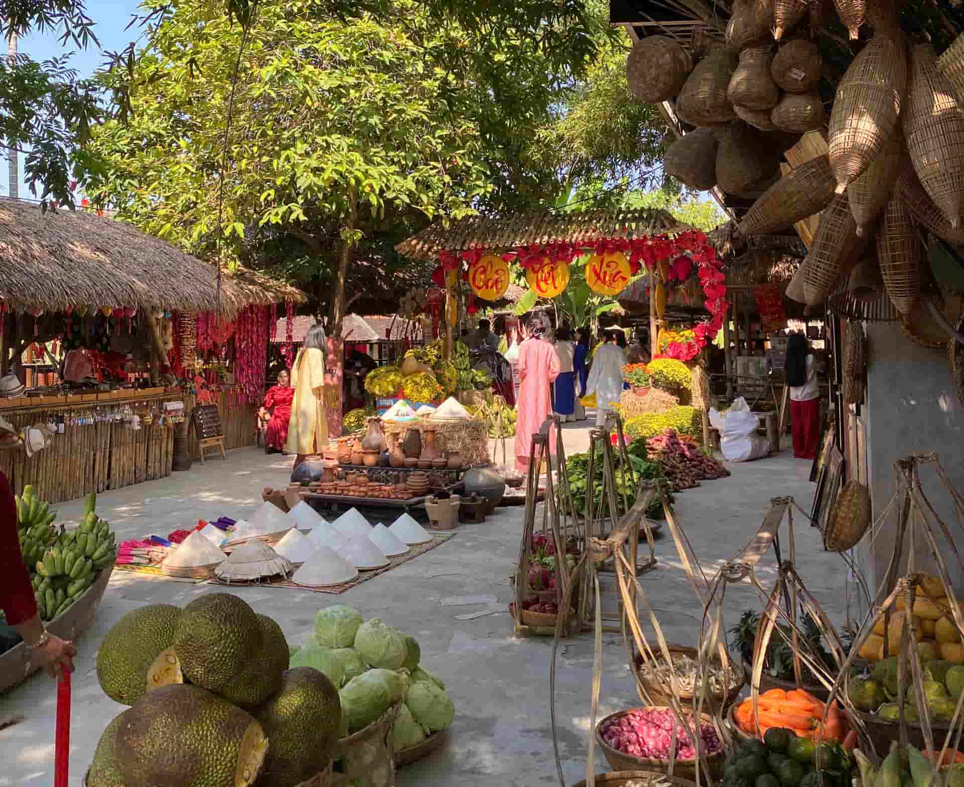 Many places have planned to organize Vietnamese Tet programs for tourists. Photo: Binh Ngo