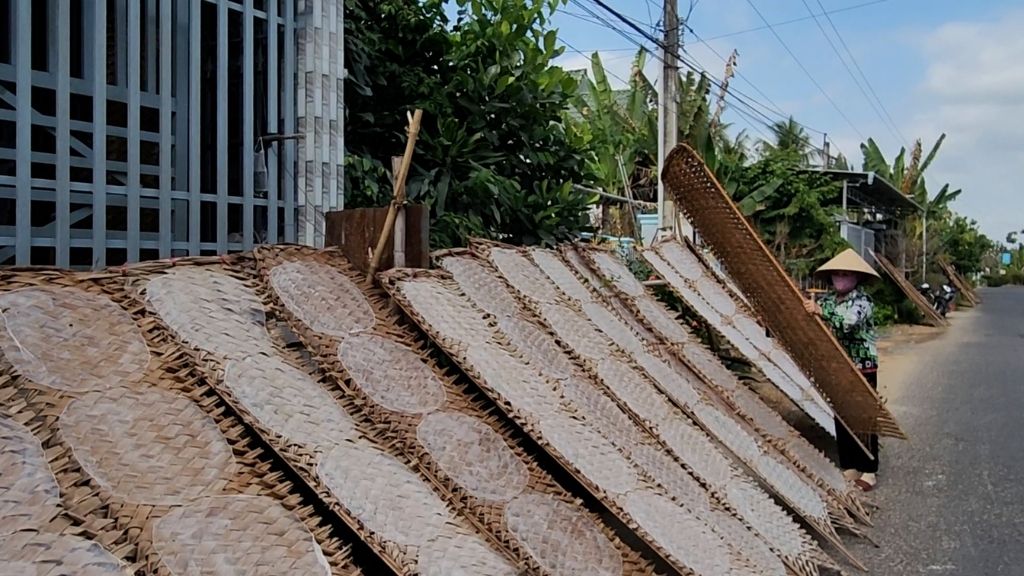 꾸라오마이 반짱 마을에는 71가구가 반짱을 생산하고 있습니다. 사진: 호앙록