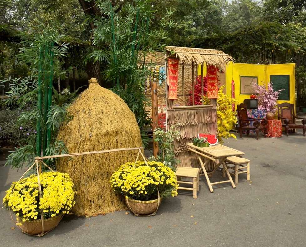 Không gian xưa trong biệt thự của nữ nghệ sĩ. 