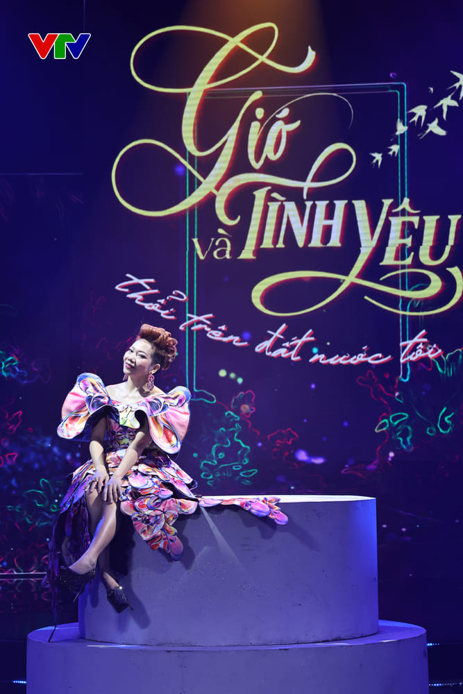 Diva Hà Trần Khán giả sẽ được gặp lại một Hà Trần đầy nồng nàn qua Khúc hát thanh xuân, h