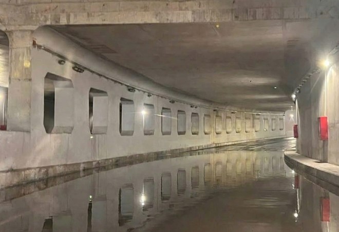 HC1-02 underpass at An Phu intersection was flooded on the morning of February 16. 2. Photo: Anh Tu