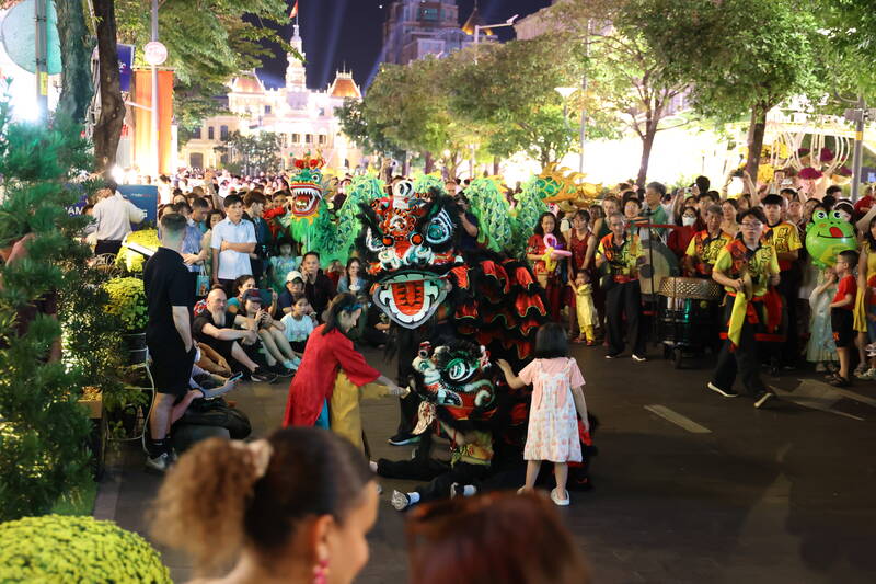 Nhiều hoạt động hấp dẫn được tổ chức để chào đón năm mới Bính Ngọ 2026.