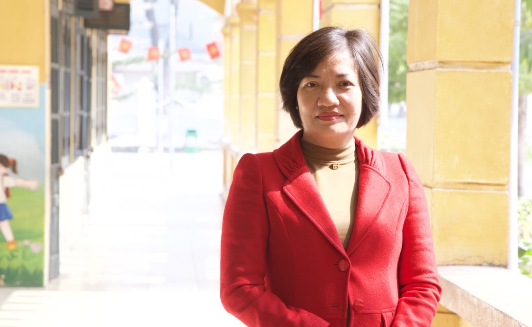 Cô Bùi Thị Ngọc Lương - Hiệu trưởng Trường Tiểu học Tây Tựu A (Hà Nội). Ảnh: Tường Vân