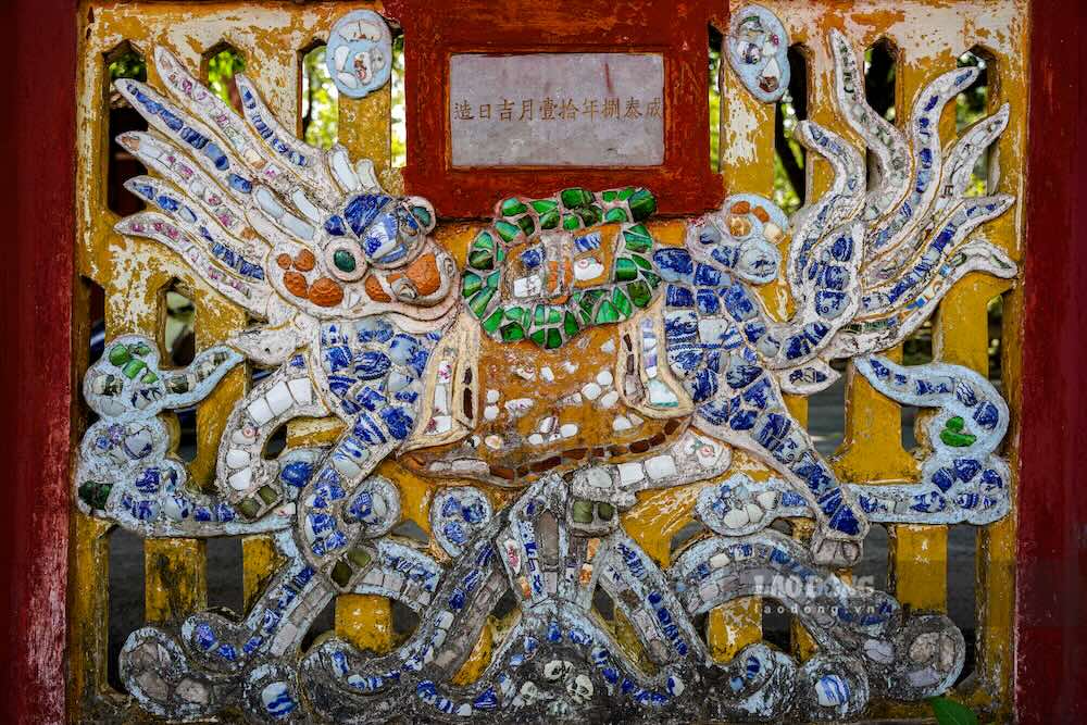 Long mã ở Trường THPT Chuyên Quốc học Huế. Ảnh: Nguyễn Luân