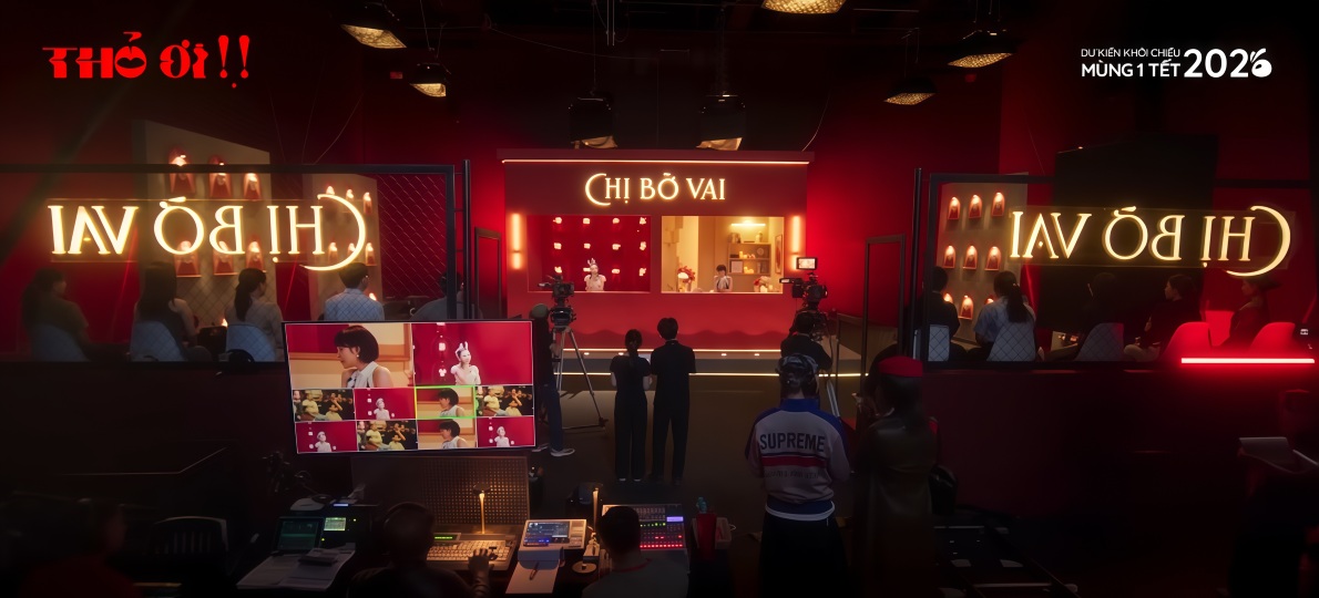 Nhân vật Hải Linh, MC của talkshow nổi tiếng Chị Bờ Vai. Ảnh: Trailer 