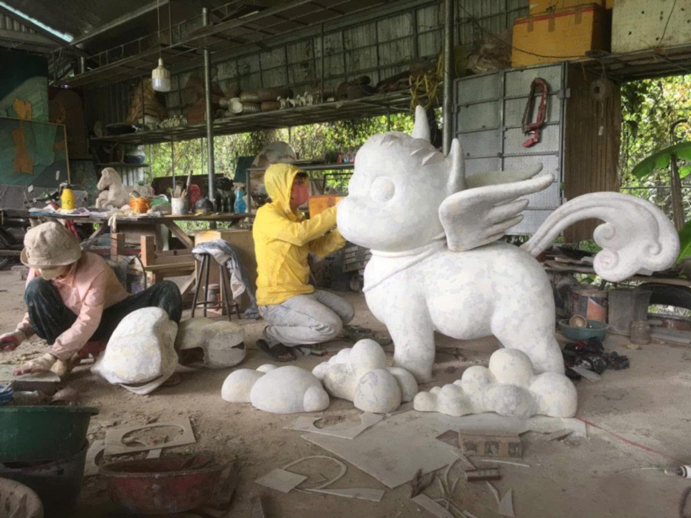 Nhiều ngành dịch vụ, sản xuất đặc thù... có nhu cầu sản xuất, làm việc xuyên Tết nên rất cần nguồn lao động tham gia. Ảnh: Quỳnh Chi