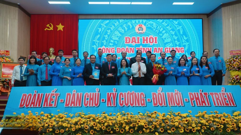 Trade union activities, taking union members and workers as the center, taking practical efficiency as a measure. Photo: Nguyen Anh