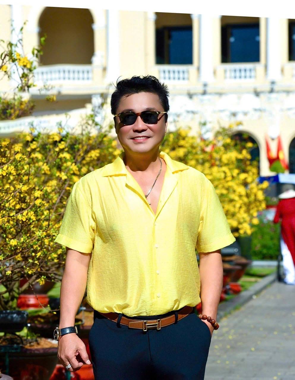 Lý Hùng giữ phong độ ở tuổi U60. Ảnh: Nghệ sĩ cung cấp, 