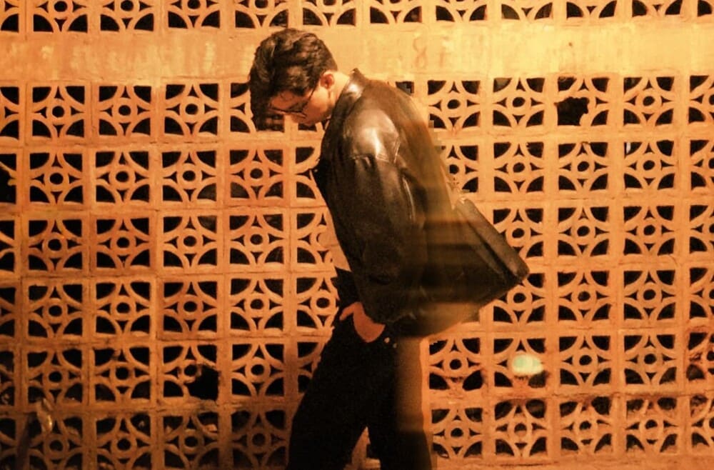 The reason for taking commemorative photos at the beginning of the new year helps guys express their own personality. Photo: Quoc Chung