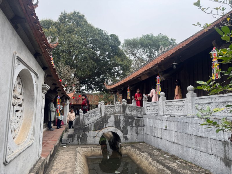 Chùa Bút Tháp có quy mô kiến trúc, nghệ thuật điêu khắc độc đáo còn được bảo tồn khá nguyên vẹn. Ảnh: Trí Minh