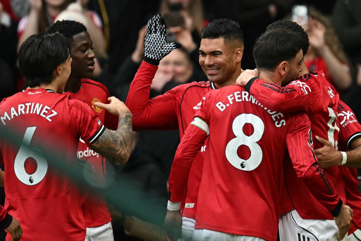 Man United giành chiến thắng đầy cảm xúc trước Fulham.  Ảnh: AFP