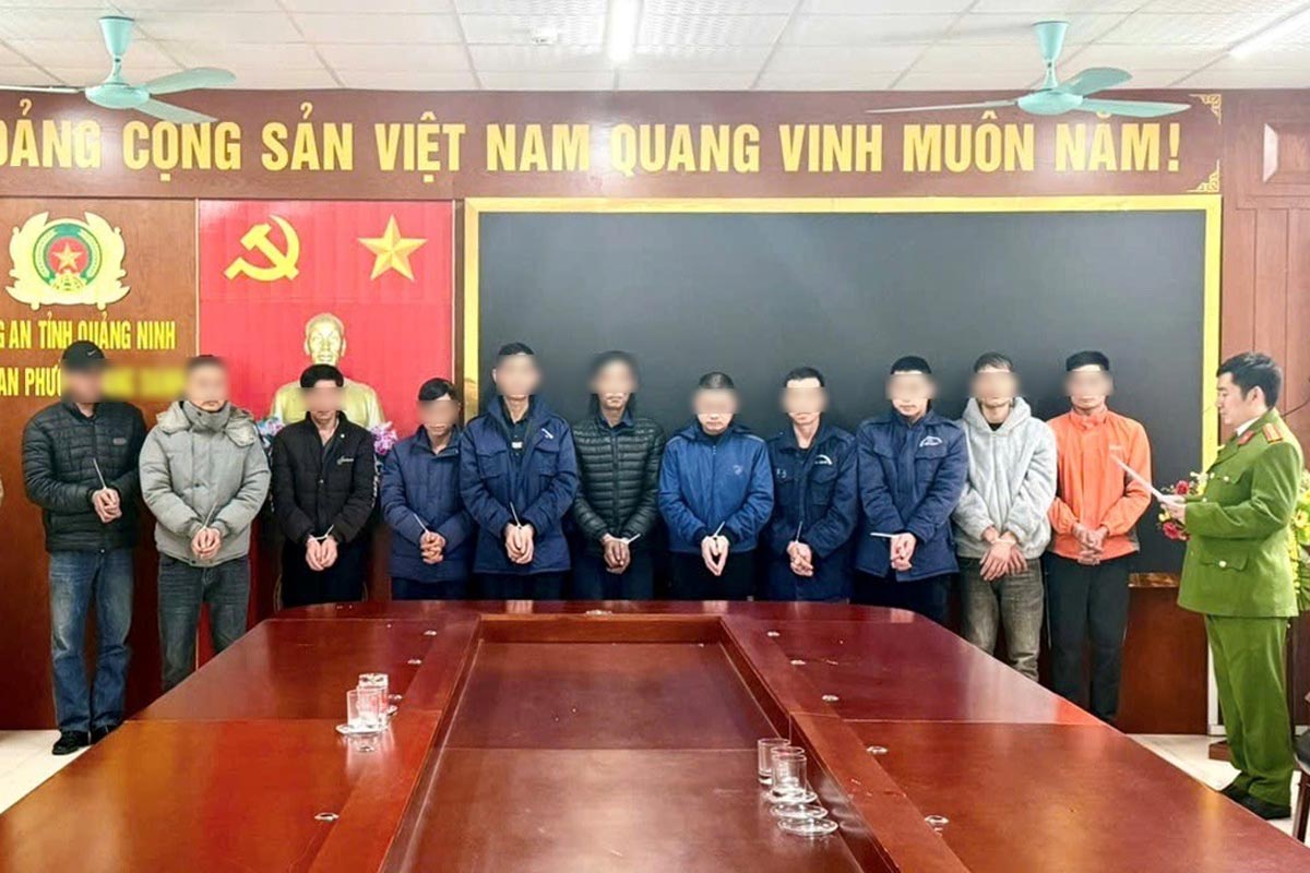 Khởi tố 11 đối tượng để điều tra về hành vi đánh bạc, xảy ra tại Quảng Ninh. Ảnh: Công an Quảng Ninh