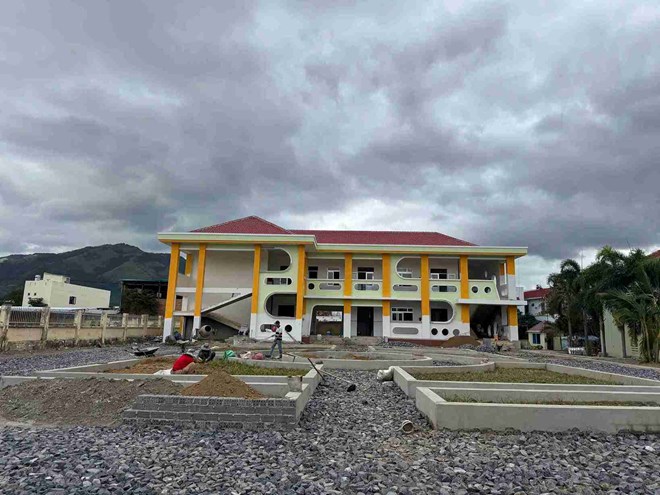 Nhà thầu tiếp tục thất hứa, trẻ ở Khánh Hòa phải học trong phòng cũ nát