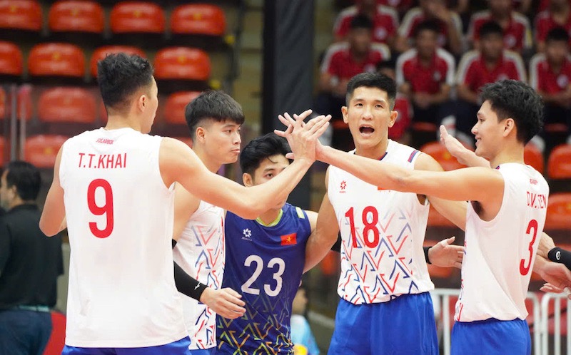 The Vietnamese men's volleyball team continues to participate in many international tournaments in 2026. Photo: VFV
