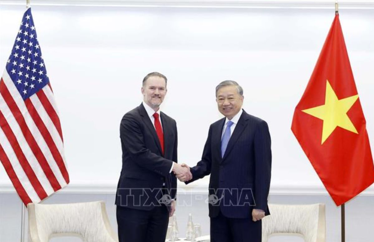 Receiving the Chief US Trade Representative, Ambassador Jamieson Greer, General Secretary To Lam welcomed the positive results in the negotiation of the Vietnam - US reciprocal trade agreement. Photo: VNA