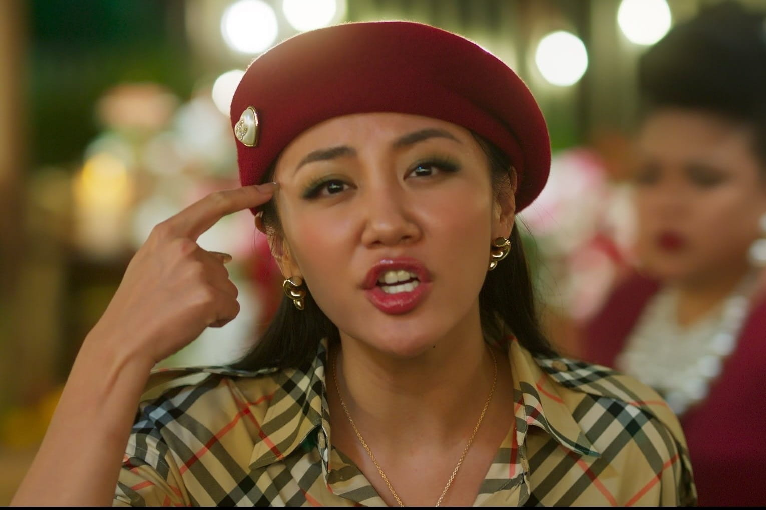 Văn Mai Hương được khen là điểm sáng trong phim “Thỏ ơi!!“. Ảnh cắt từ phim