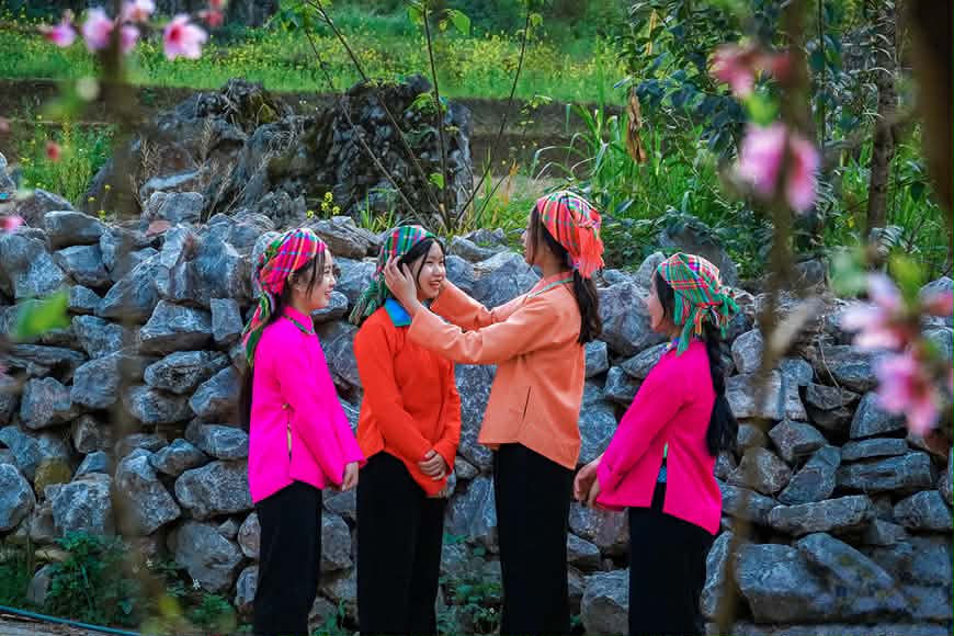 Những ngày đầu xuân tươi vui nơi cực Bắc Tổ quốc. Ảnh: Hà Linh