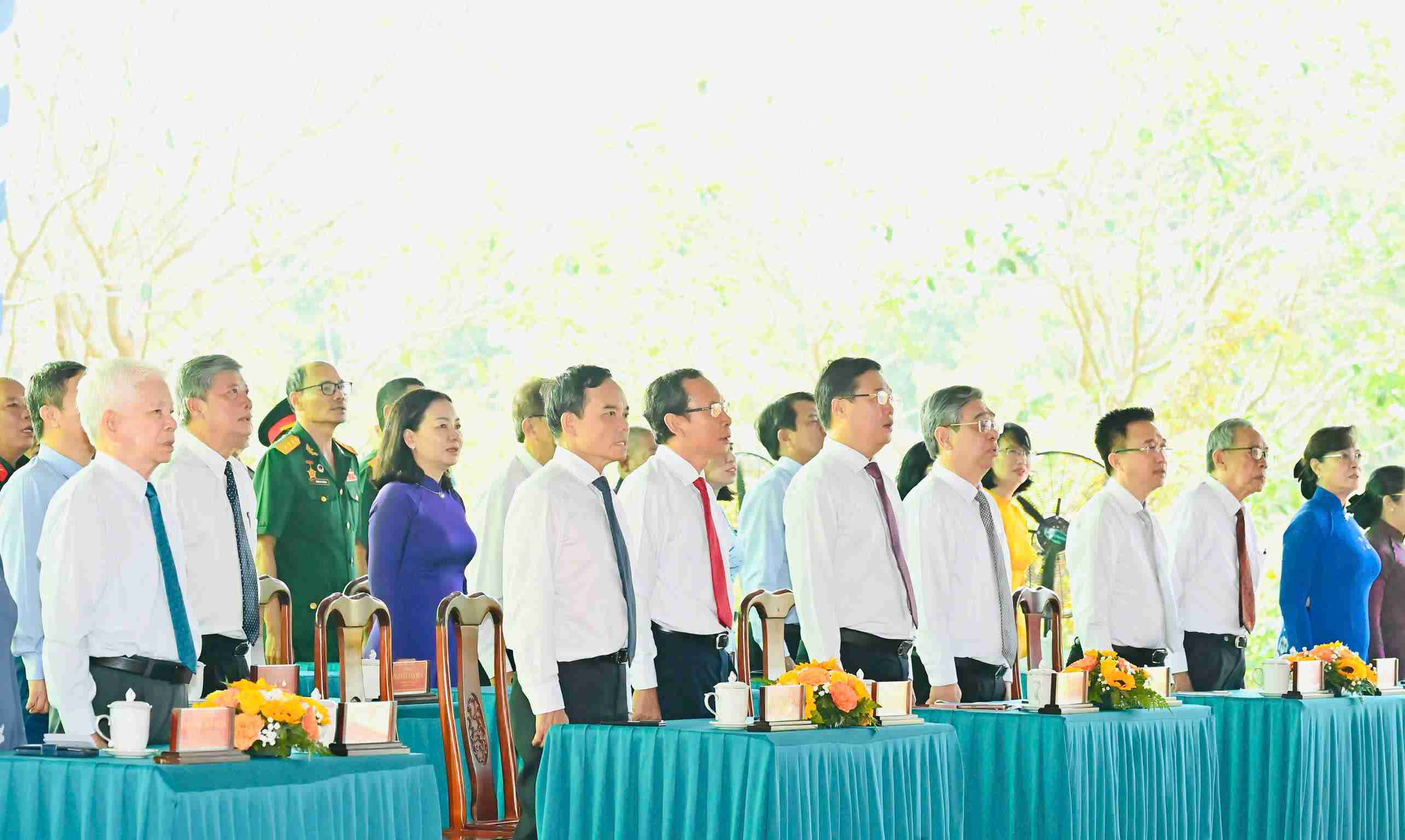 Các đại biểu đến dự họp mặt truyền thống cách mạng Sài Gòn - Chợ Lớn - Gia Định - TPHCM. Ảnh: Việt Dũng