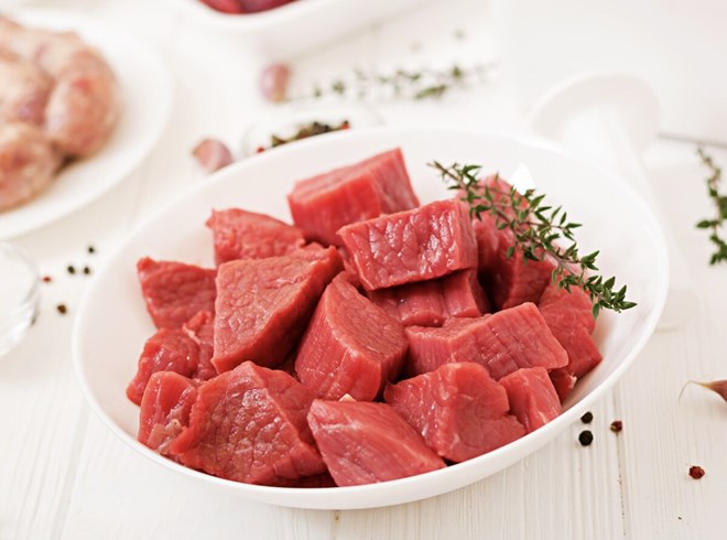 Uric acid spikes rapidly due to improper Tet eating. Photo: Thuy Duong