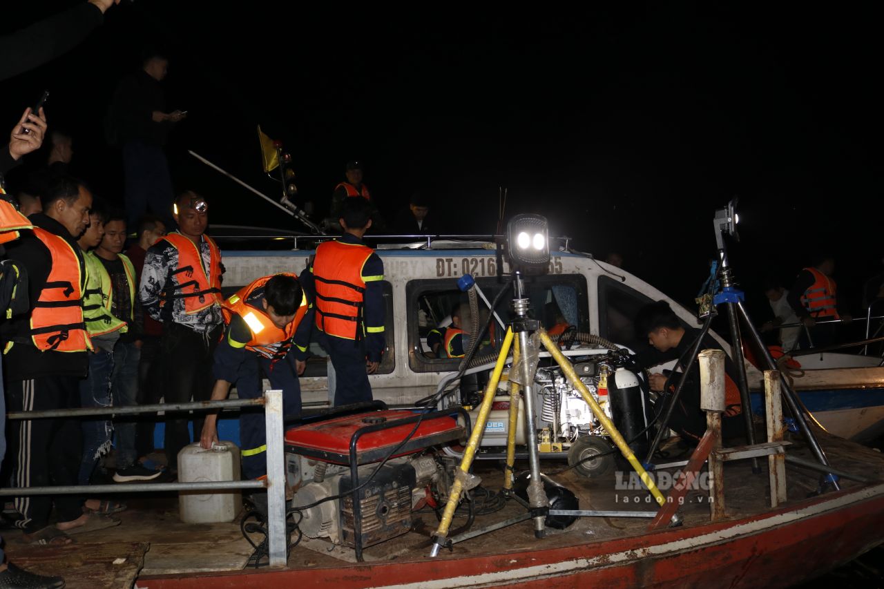 Máy cung cấp oxy được các đơn vị kiểm tra. Ảnh: Văn Đức