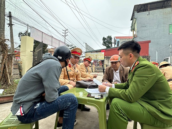 People may have their pensions deducted if they intentionally fail to pay traffic violation fines. Photo: Traffic Police Department