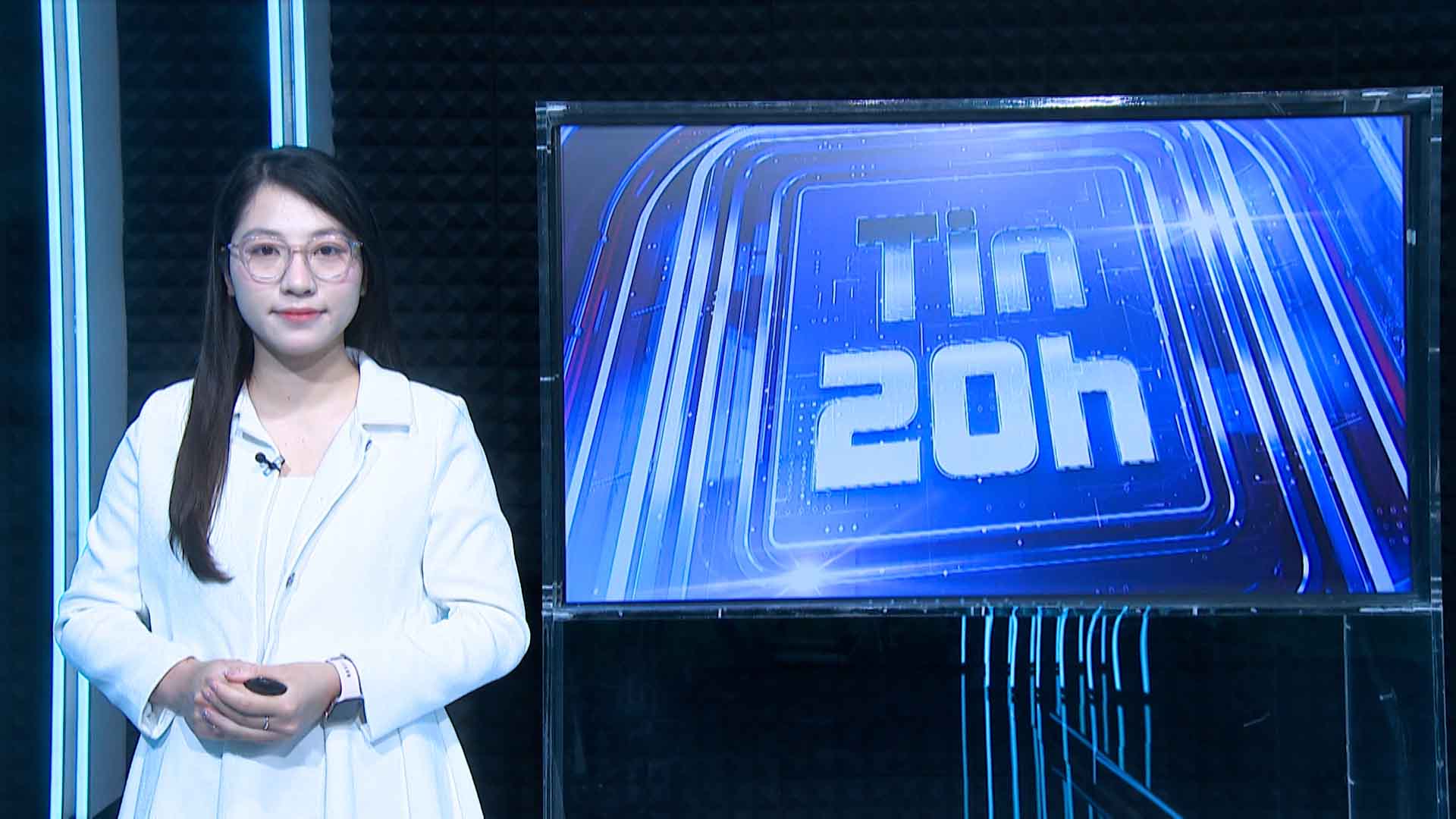 8 PM News: Searching all night for victims of ship capsizing, relatives blankly waiting for news