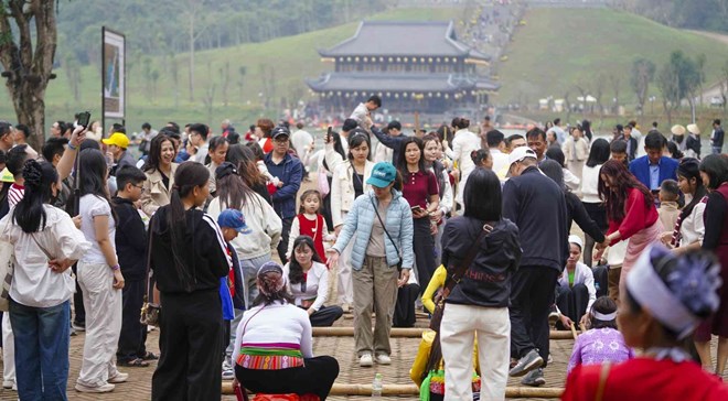 14 triệu lượt khách du lịch khắp Việt Nam 9 ngày nghỉ Tết.