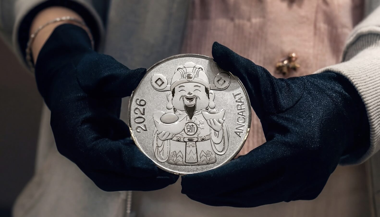 Nhu cầu tập trung vào các sản phẩm mang ý nghĩa tài lộc, may mắn cho năm mới. Ảnh: Khương Duy