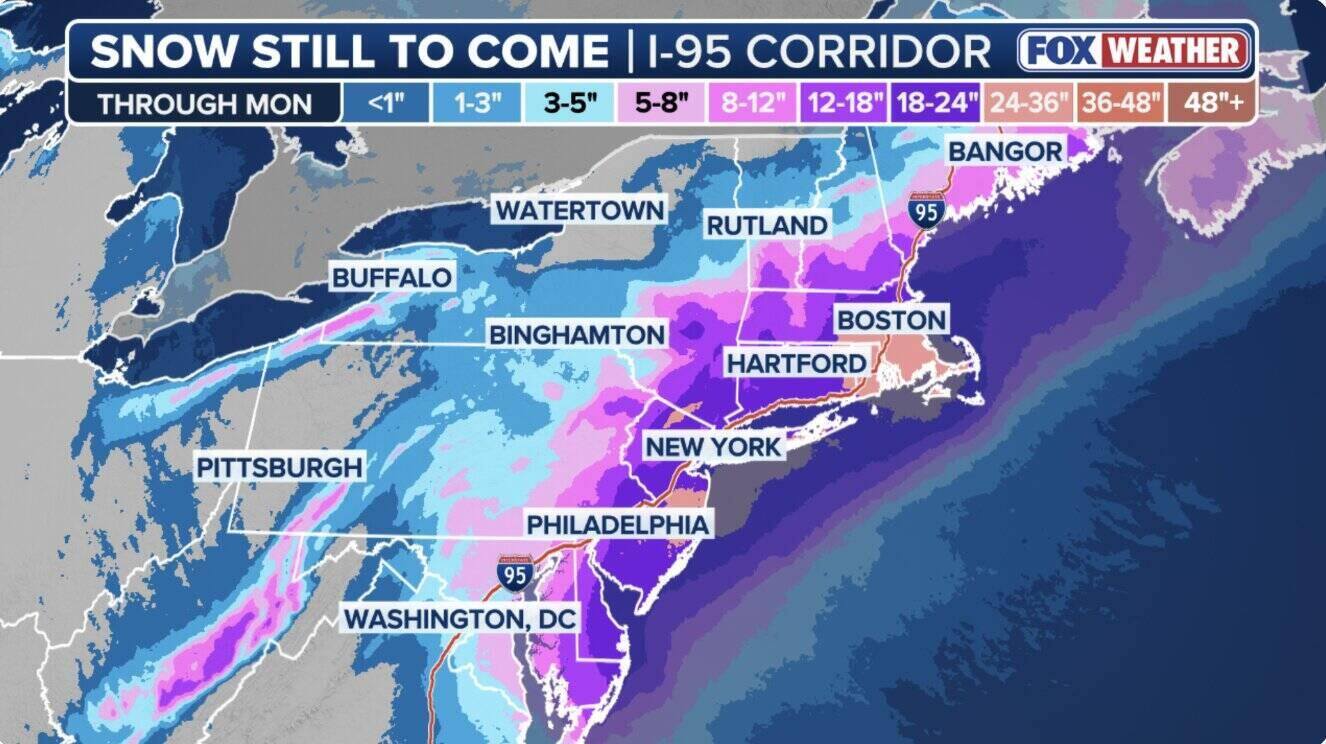 Bản đồ dự báo lượng tuyết khổng lồ bao trùm khu vực đông bắc Mỹ đến hết ngày 23.2. Ảnh: FOX Weather